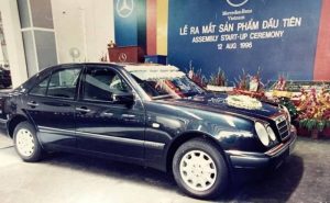 Chiếc Mercedes E Class W230 đầu tiên xuất xưởng tại Việt Nam vào năm 1996